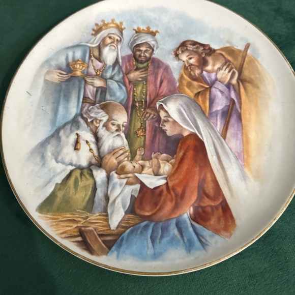 Beautiful vintage Homco, porcelain Nativity Plate - Picture 4 of 4